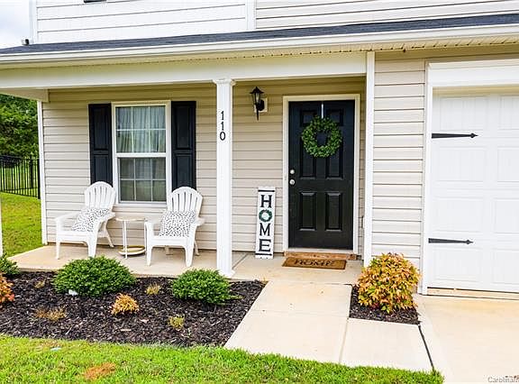 4th image of 110 Valerie Dr