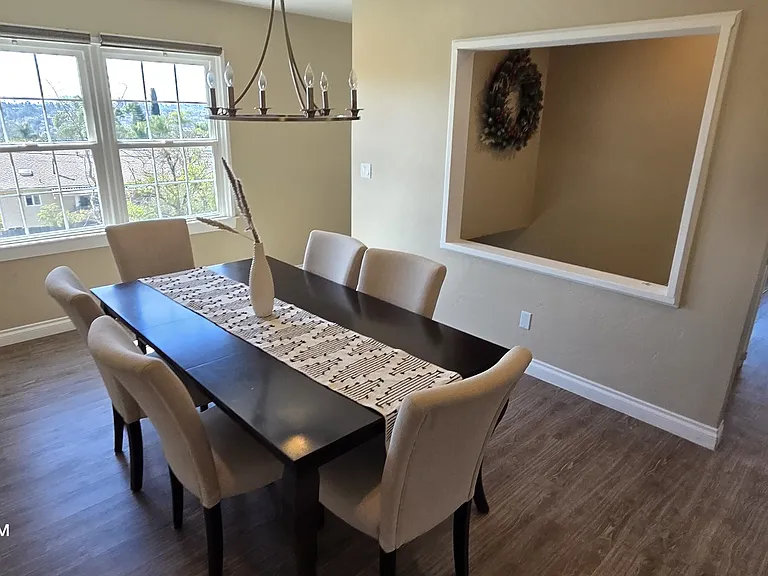 9260 Mesa Vista Ave — Photo 12