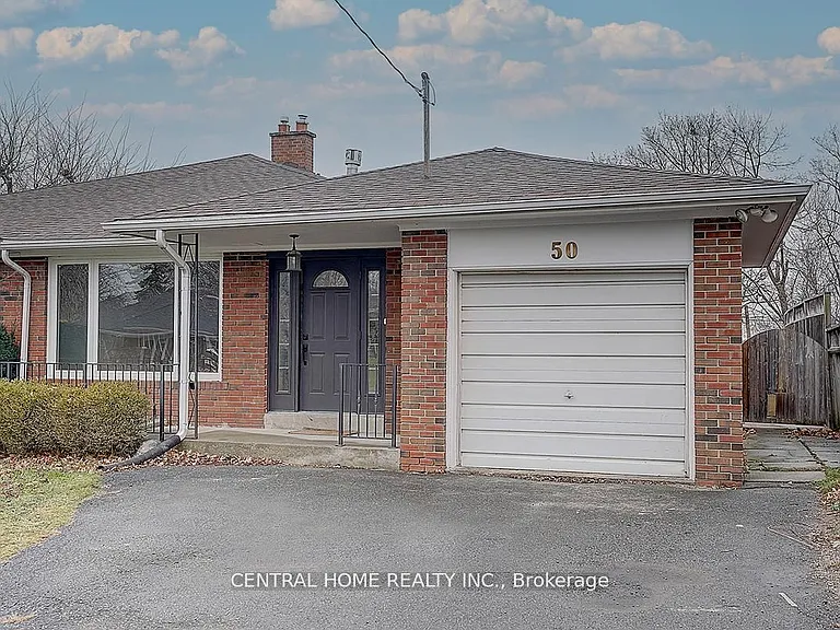 50 Sherwood Forest Dr #LOWER — Photo 2