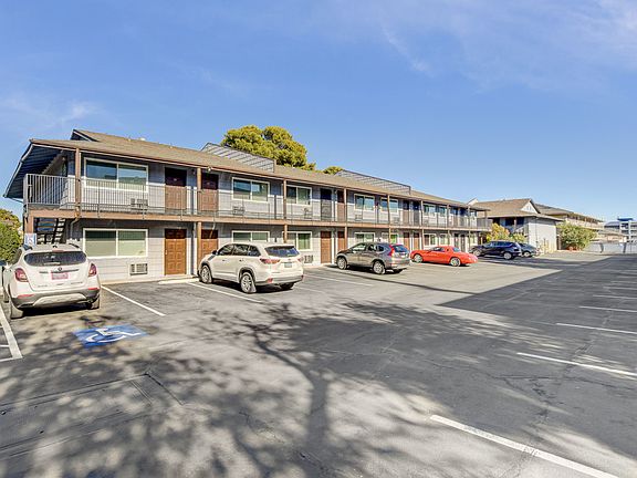4050 Palos Verdes St_07