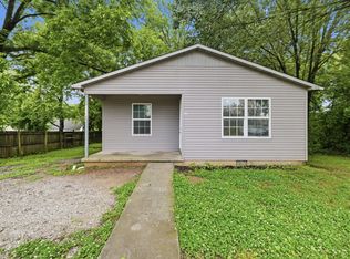 725 Mill St, Manchester, TN 37355