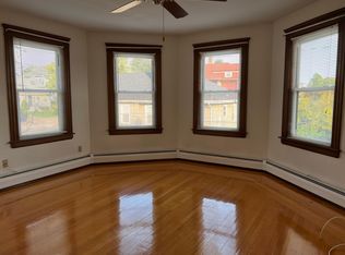 1192 Smith St #2B, Providence, RI 02908