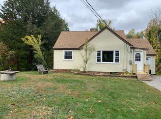 240 Turnpike Rd, Ashby, MA 01431