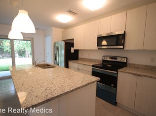 1527 Heartwellville St NW, Palm Bay, FL 32907