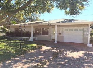 9724 48th Pl N, Saint Petersburg, FL 33708