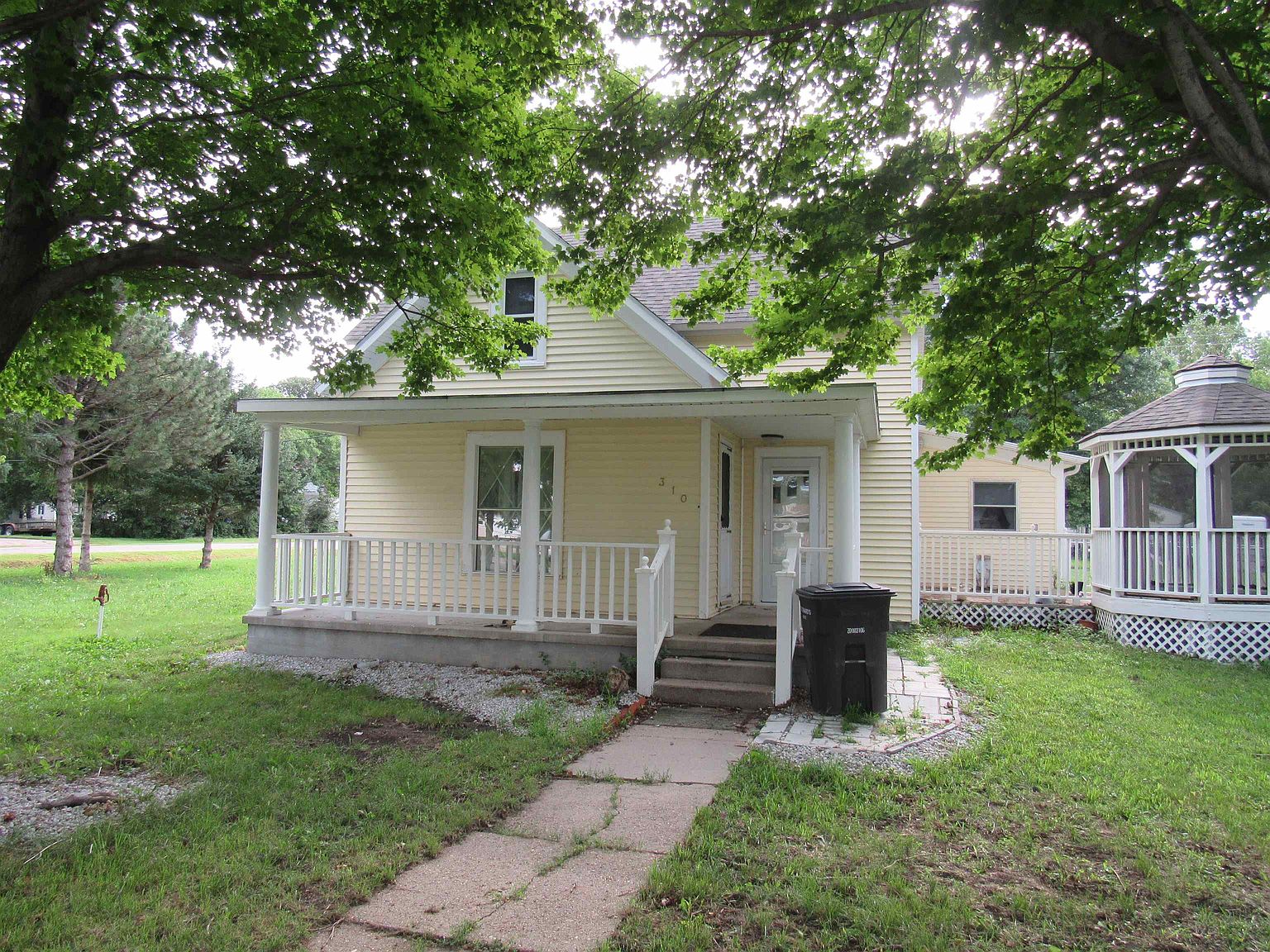 310 N Smith Ave, Kenesaw, NE 68956 Zillow