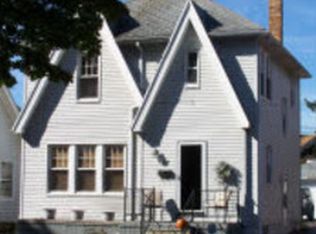 63 Osceola Dr, Pontiac, MI 48341