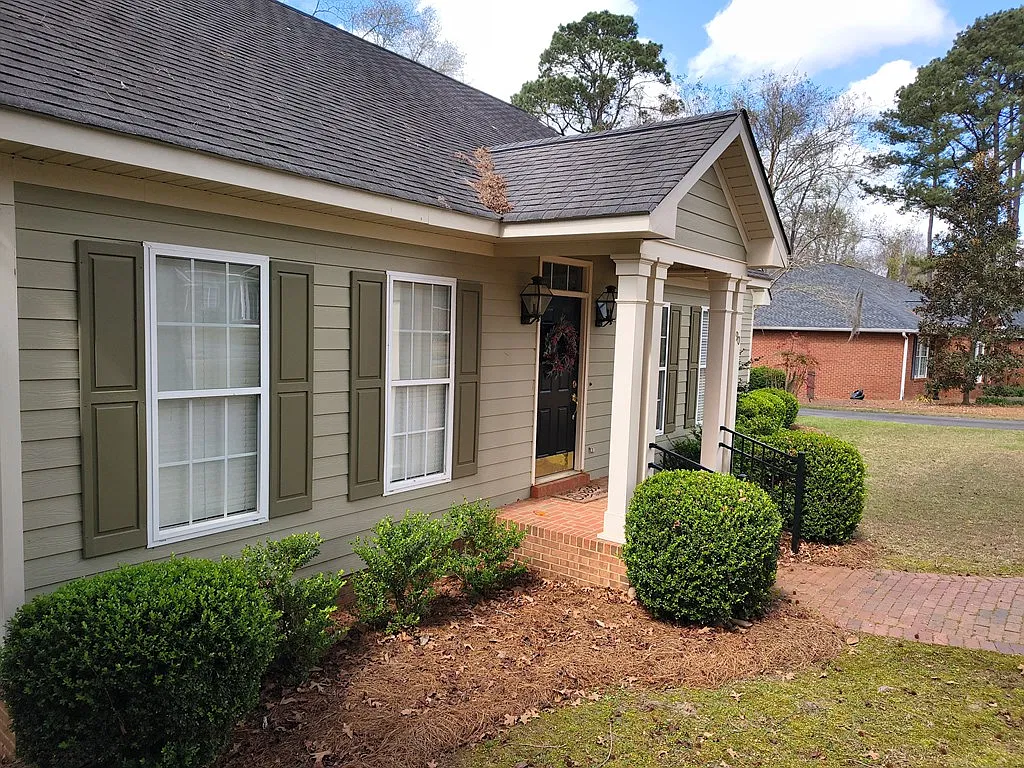 4 bed, 2171 sqft, $3,000 — Photo 4