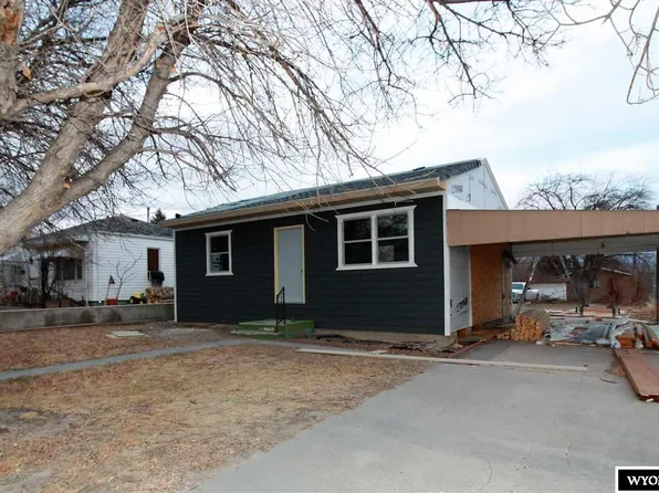 2917 W C St, Torrington, WY 82240