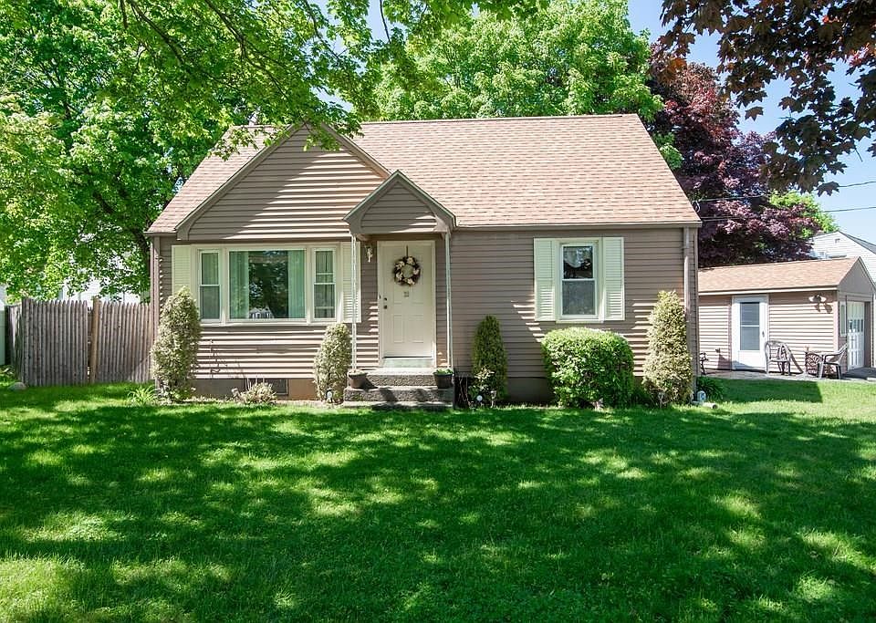 1st image of 33 Midland Dr