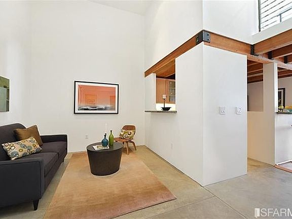 5th image of 2501 Harrison St Suite 10