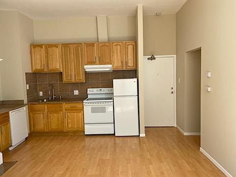 5th image of 2249 Van Ness Ave #5z7e9n3ju
