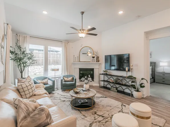 5404 Fairdale Dr, Denton, TX 76207