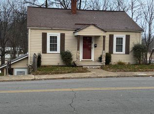 82 Branner Ave, Waynesville, NC 28786