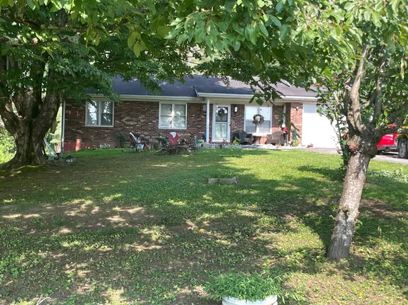 797 West Rd, Russell Springs, KY 42642