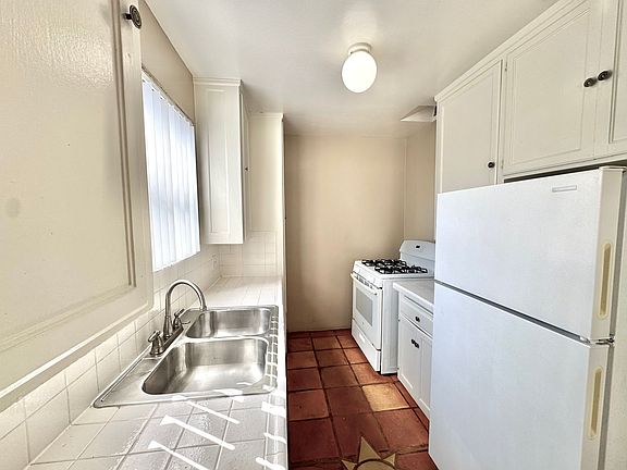 4th image of 4991-4999 Muir Ave #4993