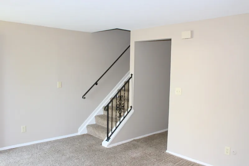 8053 Mount Aetna — Photo 3