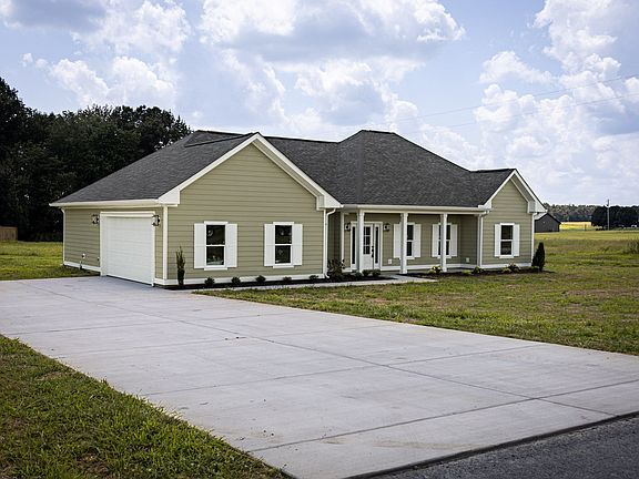2nd image of 1147 Spry Rd Lot 3