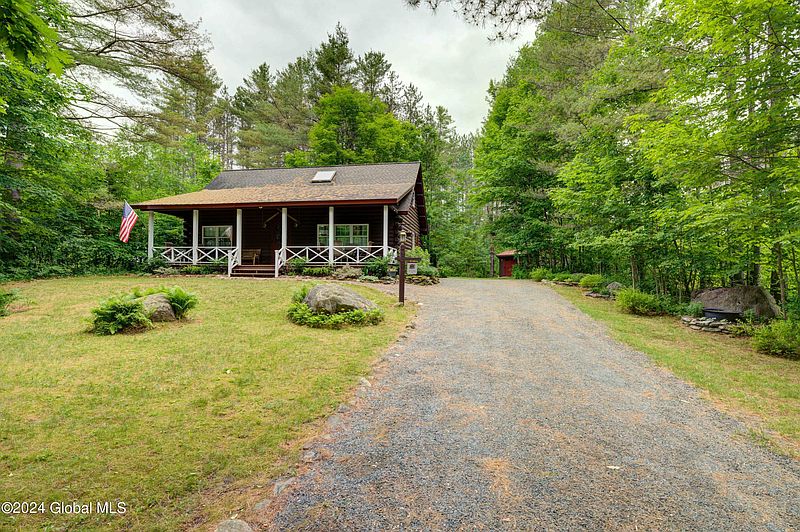2nd image of 125 Elm Lake Road