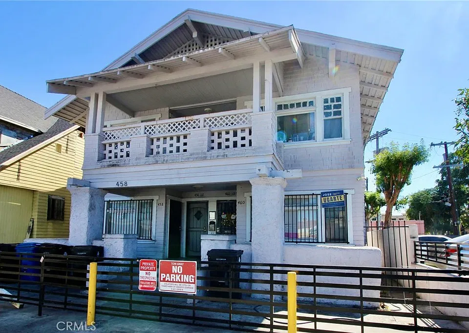 458 W Vernon Ave