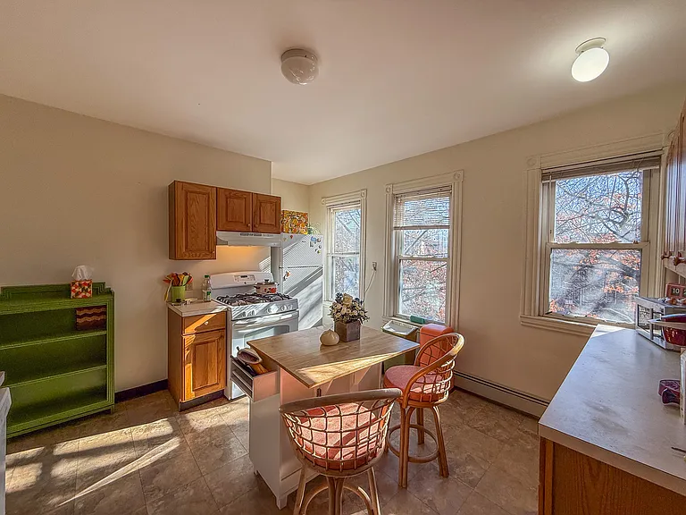 154 Elm St #3 — Photo 7