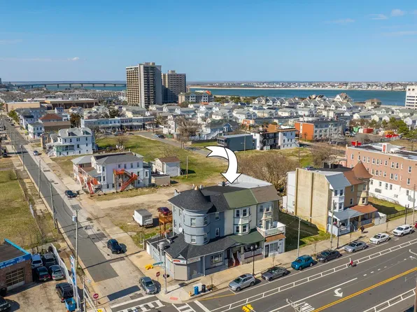 323 Atlantic Ave, Atlantic City, NJ 08401