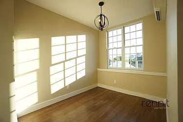 Rented by Rennit Inc.