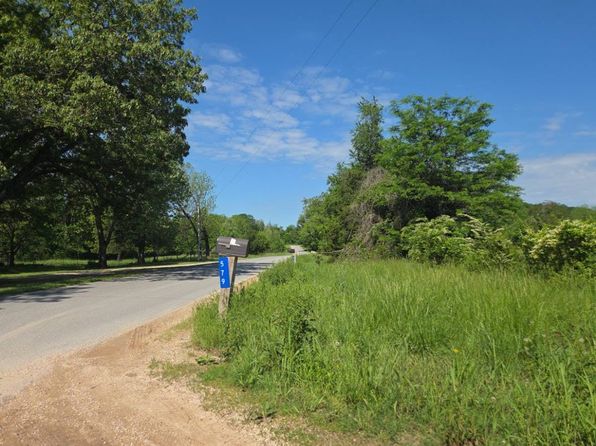 579 Grange Rd, Cave City, AR 72521