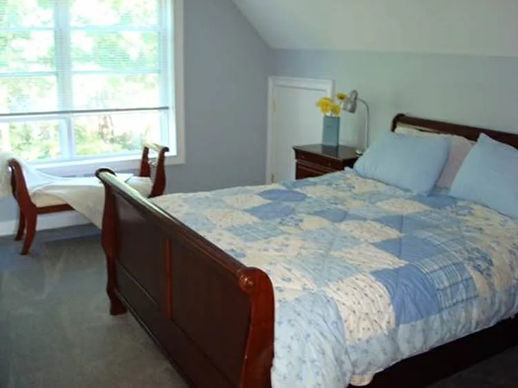 13 Alfred Dr — Photo 7