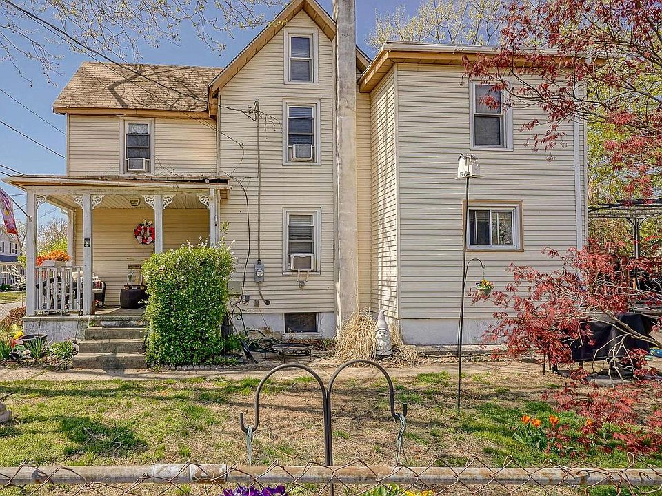 1st image of 1015 Philadelphia Ave