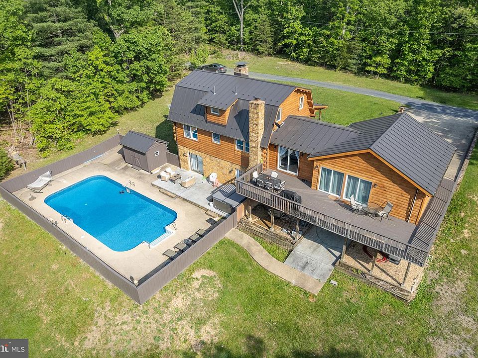 1st image of 799 McDonald Ln