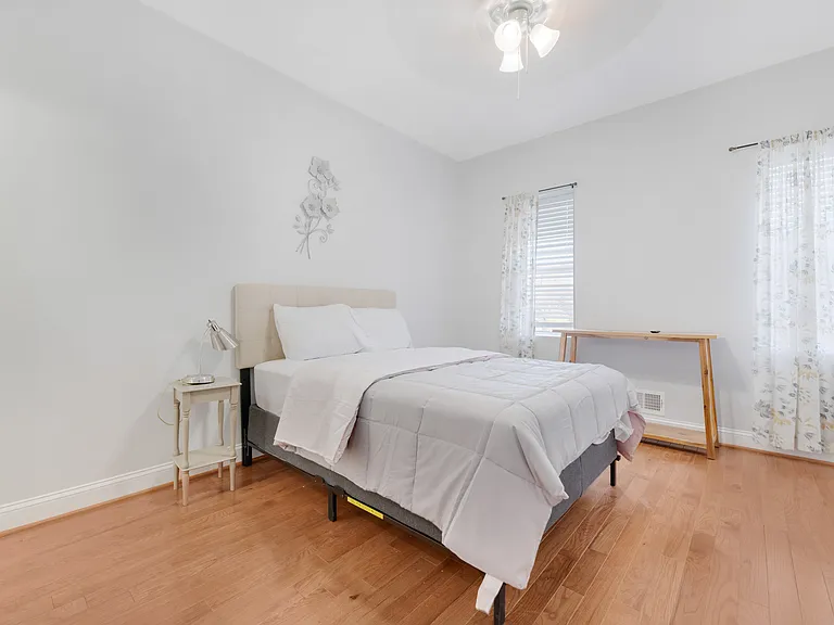 1414 14th St NW #B — Photo 7
