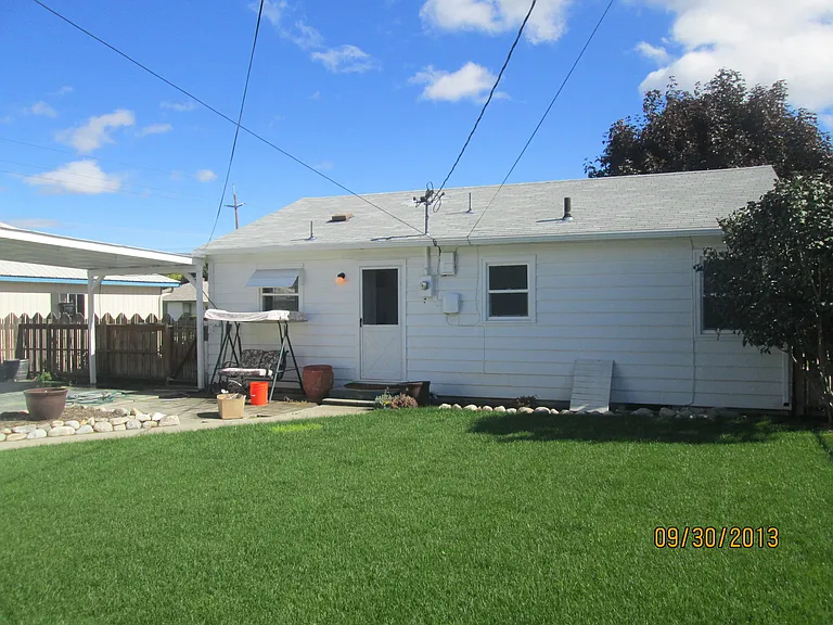 408 Ramona Ave — Photo 18