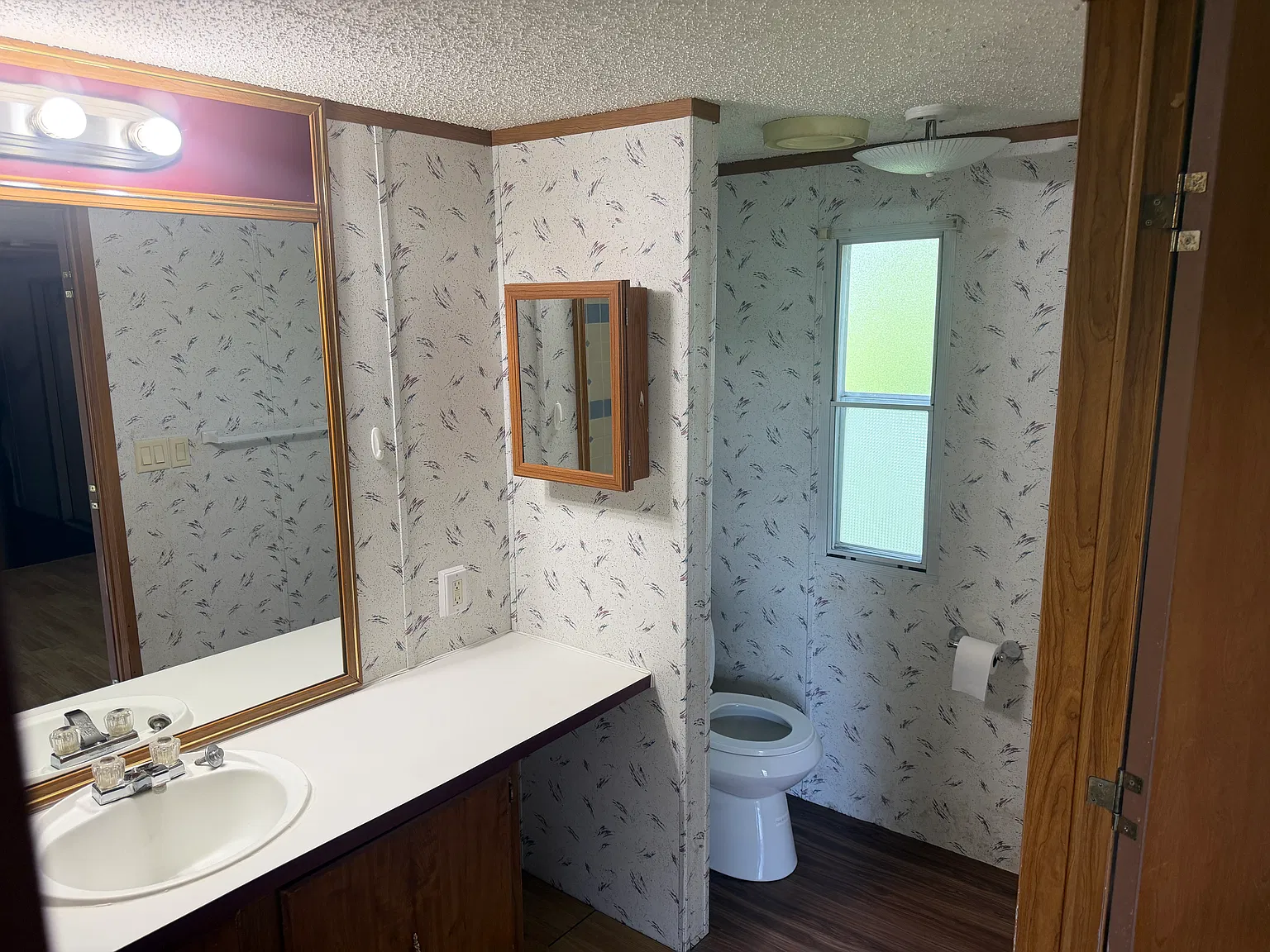 3 bed, 938 sqft, $750 — Photo 4