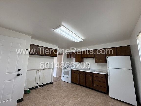 5th image of 2934 S Adams St