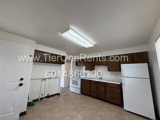 2934 S Adams St — Photo 5