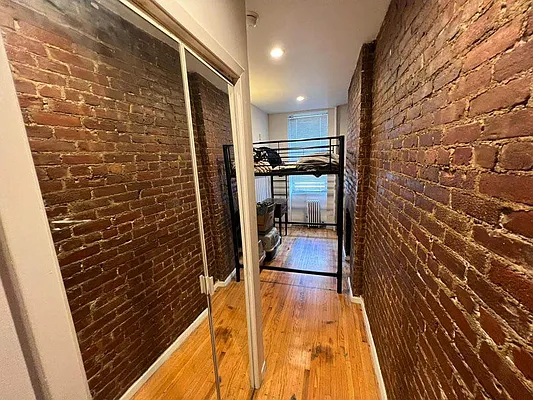 Rented by Best Apartments North Inc | media 26