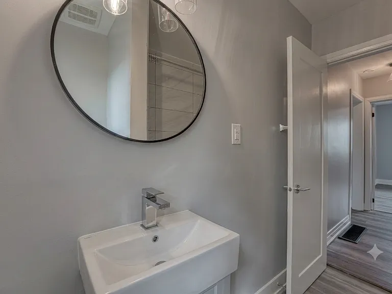 22 Ruskin St #1 — Photo 20