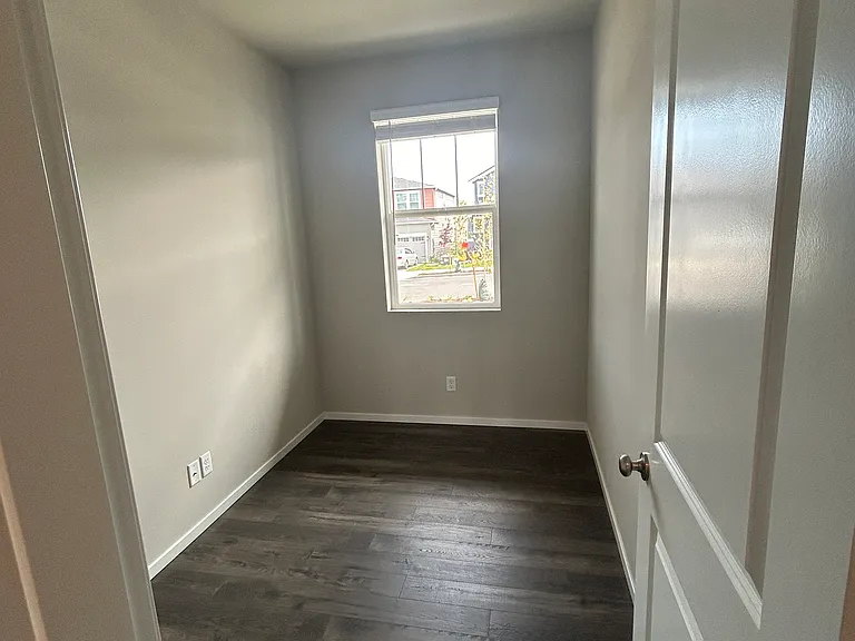 1361 SW Pendleton Way — Photo 10