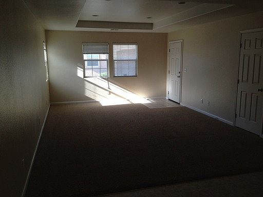 4th image of 2338 N Vickie Ct