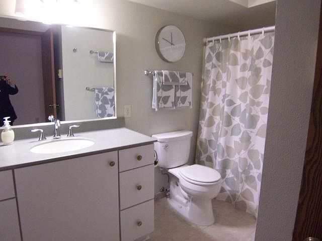 1st image of 4417 S Greenridge Cir #4417