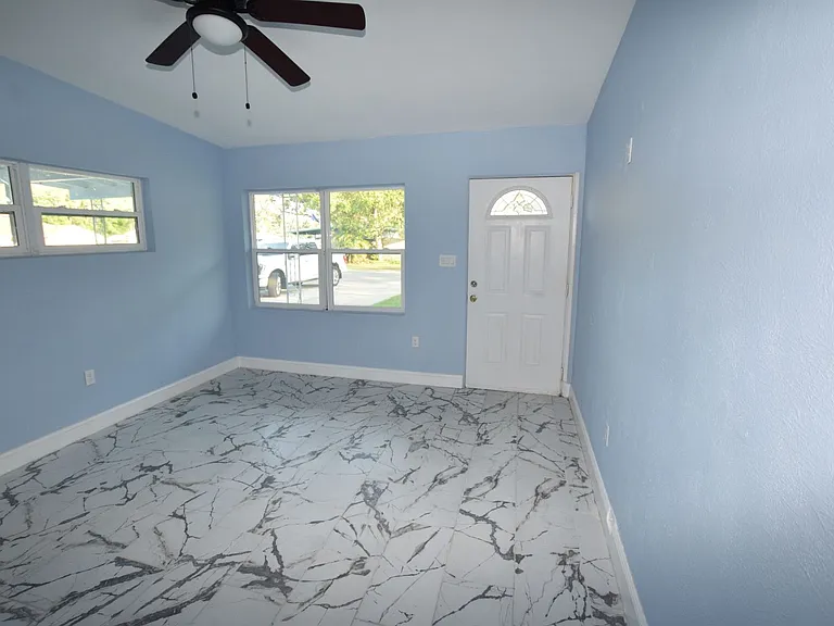 2637 Healy Dr — Photo 13