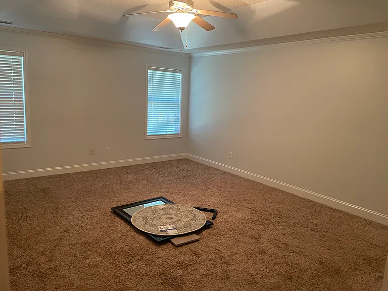 1054 Blakewood Ct — Photo 23