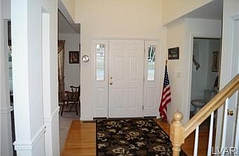 5th image of 242 Mahogany Pl