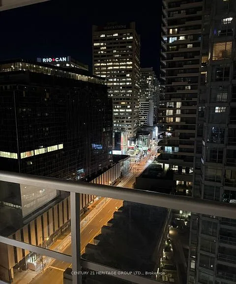 2181 Yonge St #1909 — Photo 10