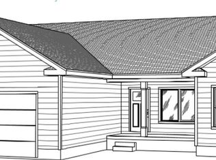 1236 Stone Ln, Waverly, IA 50677