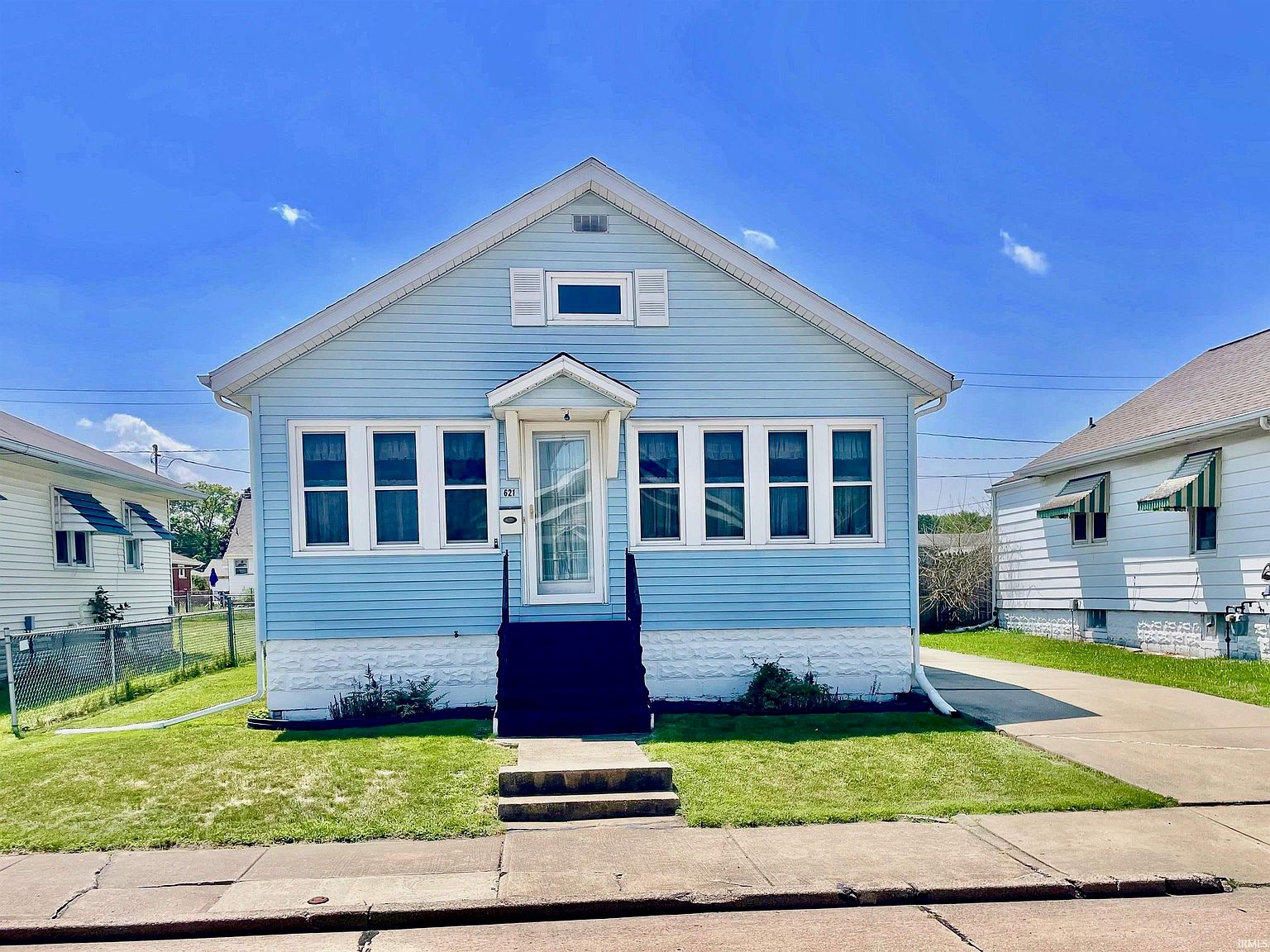 621 W 9th St, Mishawaka, IN 46544 Zillow