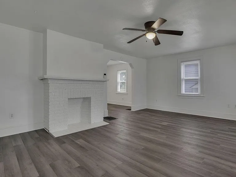 1411 Genessee Ave #43211 — Photo 5