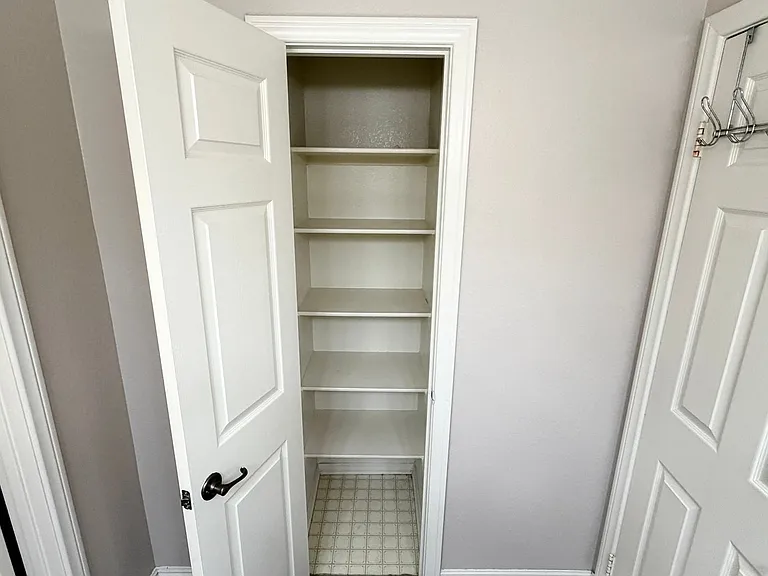 4006 Craven Rd #7 — Photo 18
