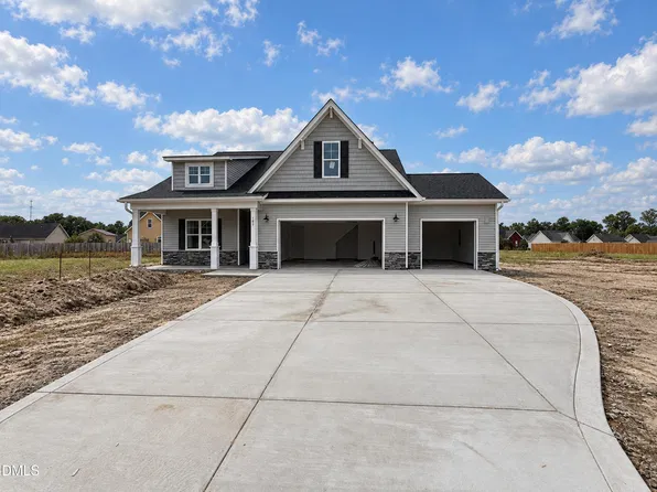 107 Lola Pl #18, La Grange, NC 28551